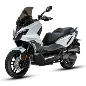 Scuter Sym Adx 300 – Scuter Adventure modern, design atractiv și dotări complete. Imagine ilustrativă disponibilă pe motosfera.ro